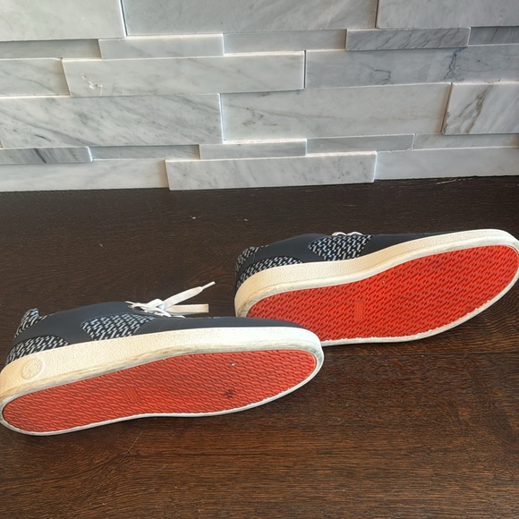 Mens Hermes sneakers - Picture 2 of 3